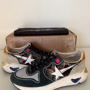 Golden Goose Sneakers